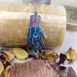 Colgante Mano Magica