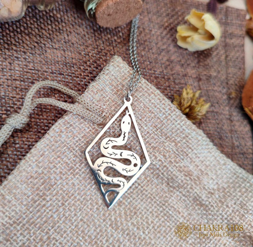 colgante serpiente